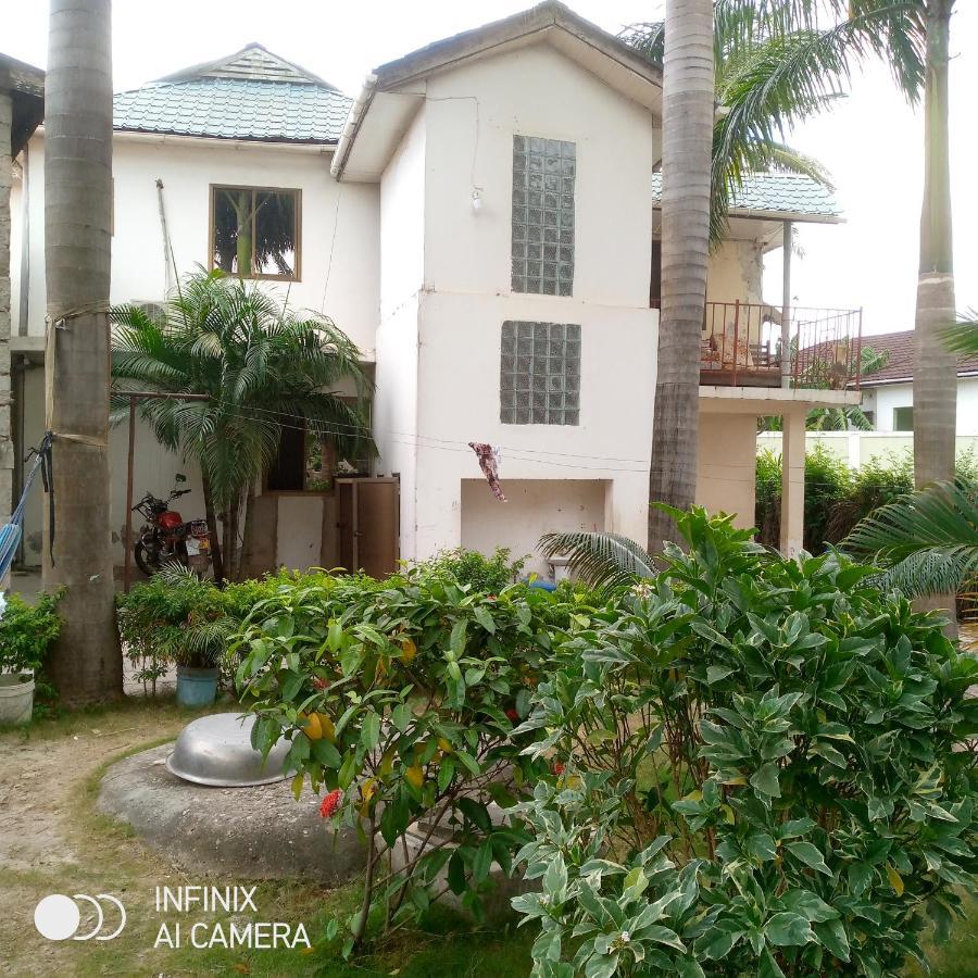 Jj & Je Family House Dar es Salaam Exterior foto
