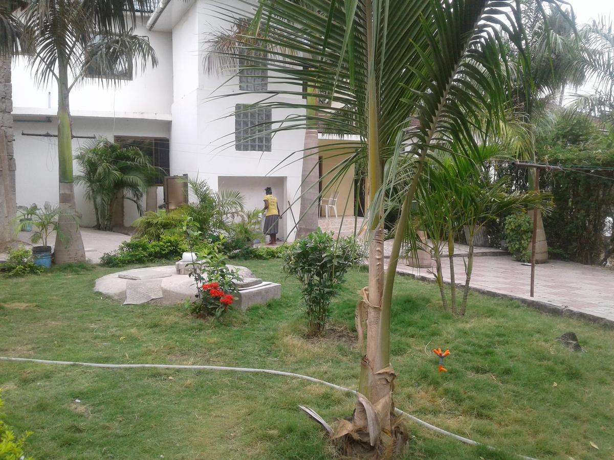 Jj & Je Family House Dar es Salaam Exterior foto