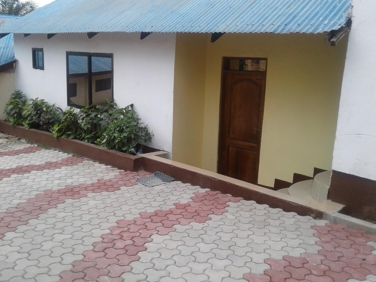 Jj & Je Family House Dar es Salaam Exterior foto